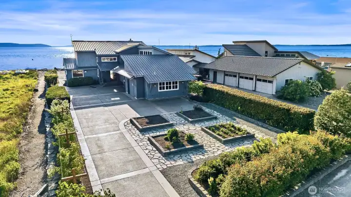 One of the most exclusive waterfront offerings with the first transfer outside of family ownership in more than 40 years, with ample parking, a workshop, and raised, irrigated garden beds. One of the most exclusive waterfront offerings with the first transfer outside of family ownership in more than 40 years, with ample parking, a workshop, and raised, irrigated garden beds.