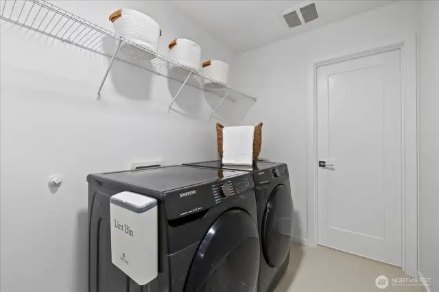 Laundry Rm w/ walk-in linen closet- Upper Level