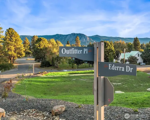 As the newest PNW master-planned community, enjoy 200+ acres of open space, trails & the Coal Trax Mt Bike Park. Soaring ceilings in the great roommake each day worthy of celebration & open floorplan appeals to entertaining. Covered deck & patio. Southern-facing homesites range from the mid600s- 900ks. Enjoy a variety of innovative & distinctive new home options with the best all-season recreation just moments away! Built for the future,indulge in a retreat just 90-min to Seattle. Plans and elevations are artist’s renderings only, may not accurately represent the actual condition of a home asconstructed and may also contain options and upgrades which are not included in the sale. Trailside Homes reserves the right to make changes to the floorplan, specifications, dimensions, design and elevations without prior notice. Stated dimensions and square footage are estimated and should not be usedas representations of the home’s actual size.