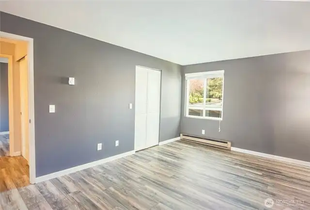 large master with Big walk in closet