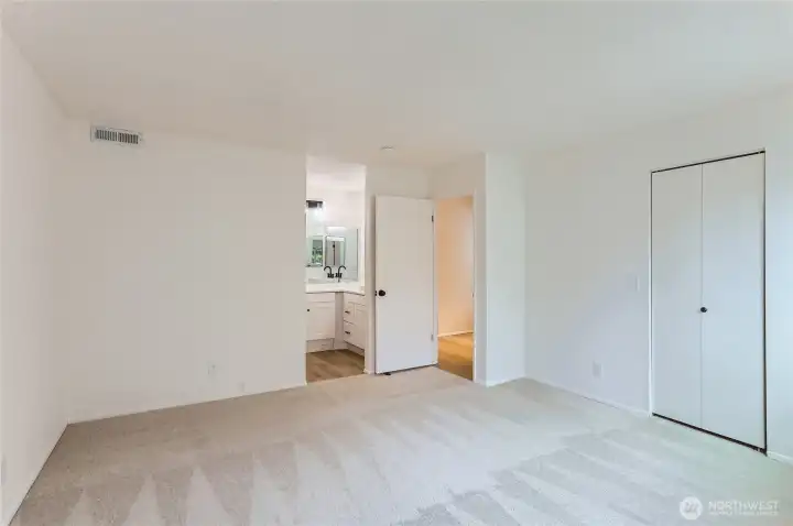 Private full bath in bedroom