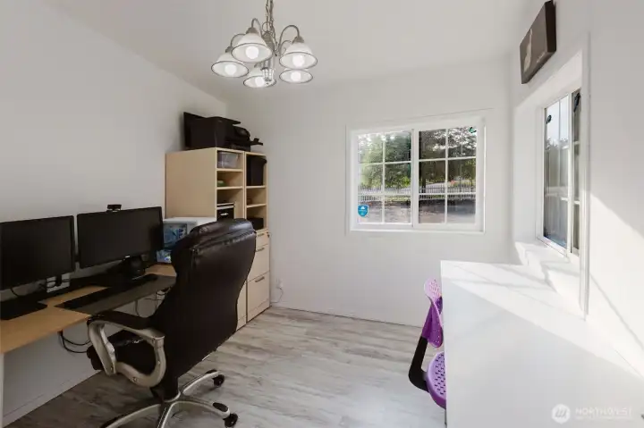 Sweet office or bonus room just off the kitchen.
