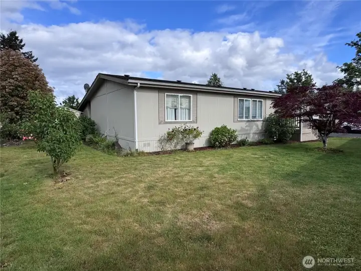 Spacious yard space