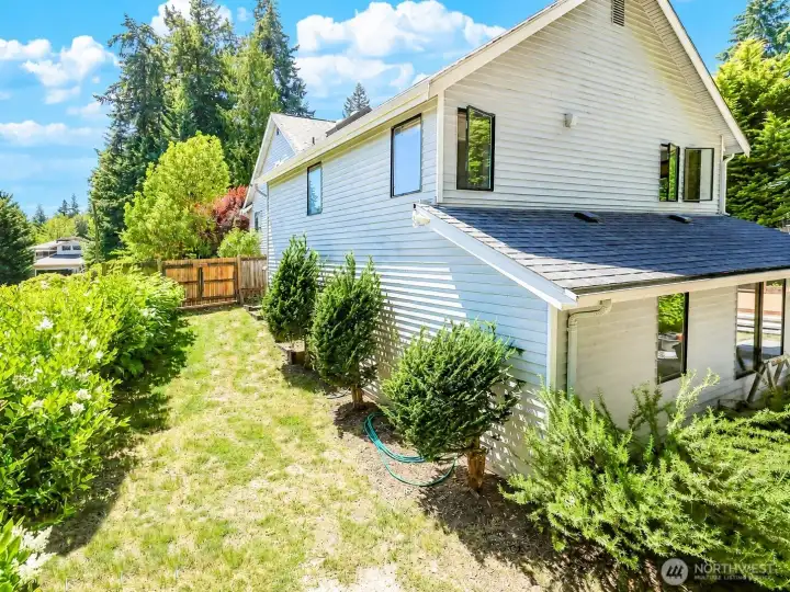 Mature landscaping. Double Rv Gate