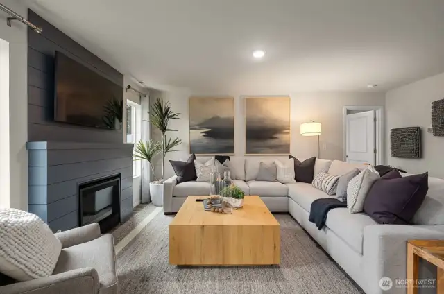Disclaimer- Photos are from a similar floor plan from another community, photos are for illustrative purposes only. Finishes, flooring, upgrades, countertops, paint, and other features may vary.