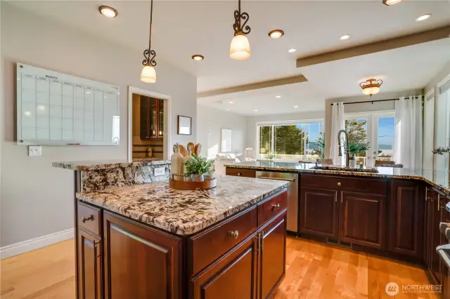Love how much space there is between the island and the counters.