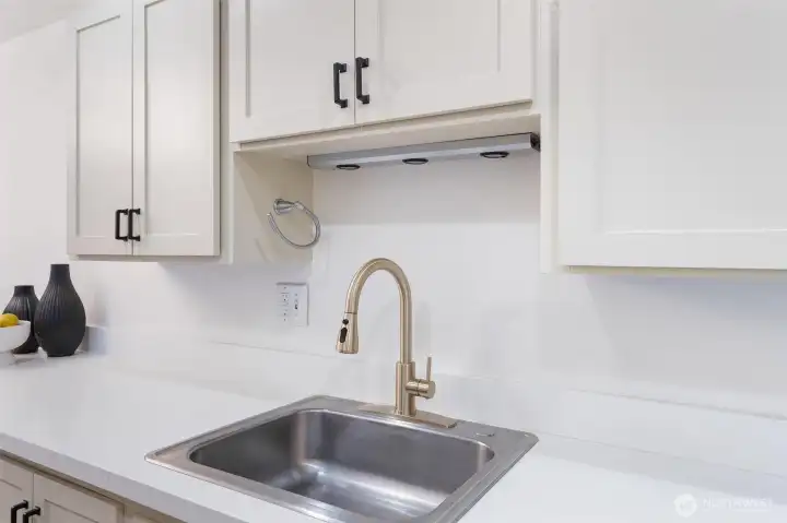 Brand new Quartz counters