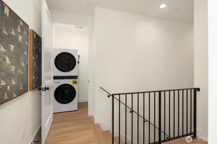 Washer & dryer included!