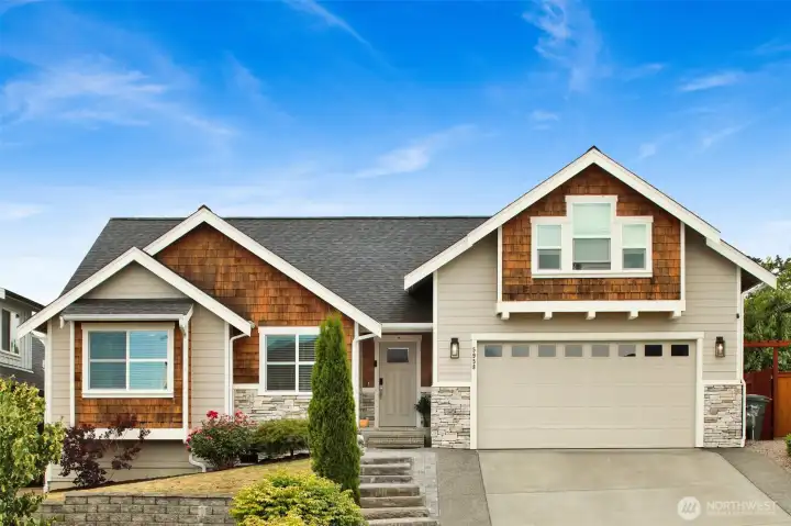 Newer home Newer home