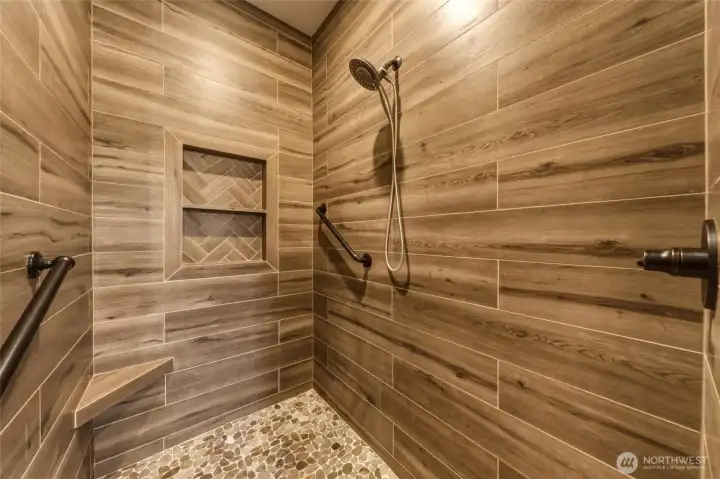 Spa-Like Shower Spa-Like Shower