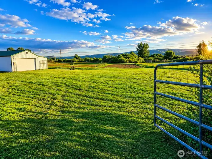 Entering the property facing south.