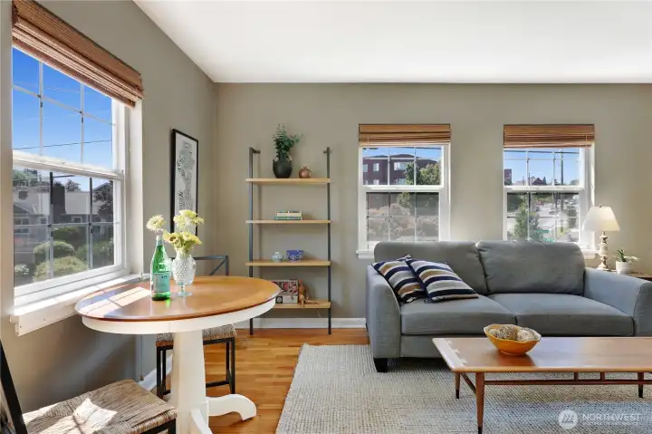 Room for dining table