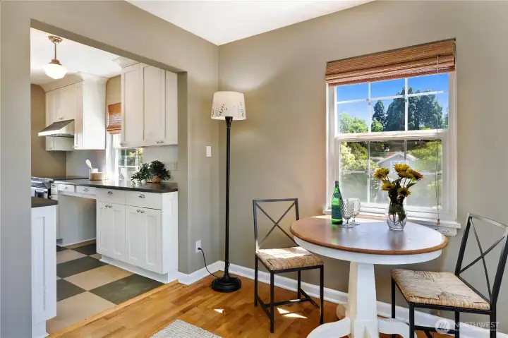wide entrance to kitchen