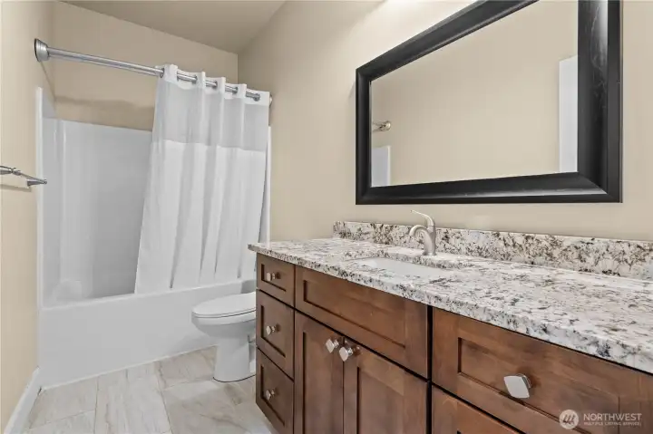 Full bath Full bath