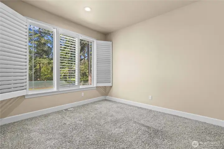 Office/Den Office/Den