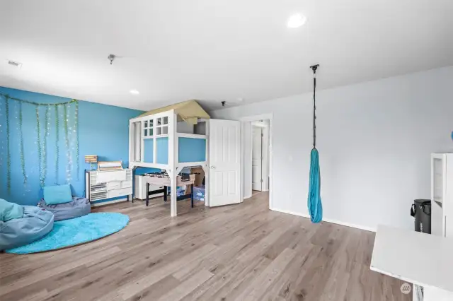 Enormous playroom/entertaining room/family room -- so many options to use this large upstairs room