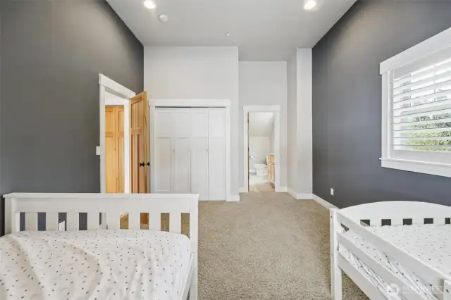 One of the options for the second bedroom.