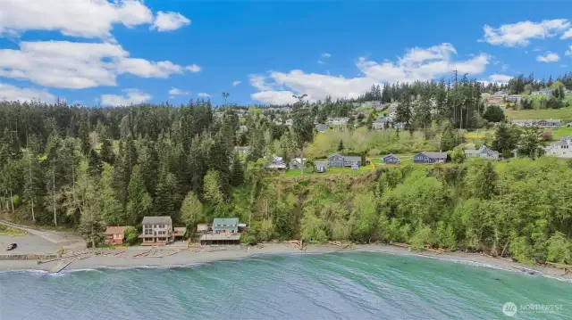 Enjoy your own beach with tideland rights!
