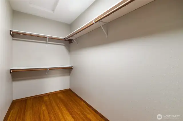 Walk-in closet