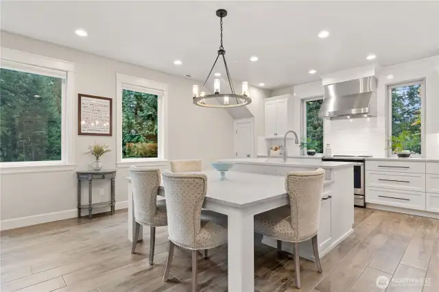 Gorgeous Home. 8 Car Garage!! Multigenerational living... Live in one side and rent the other...