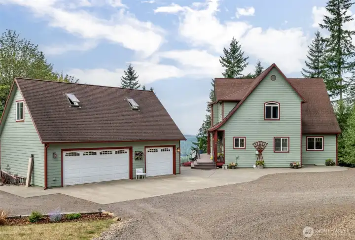 173 Smokey Ridge Road .... 3 car Garage, 2-1/2 story Home, and a view waiting out back!