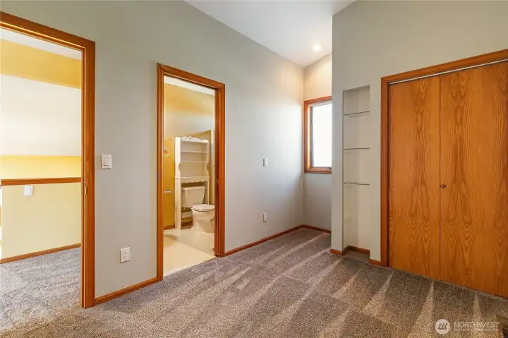 Adjoining bathroom to this upstairs bedroom.
