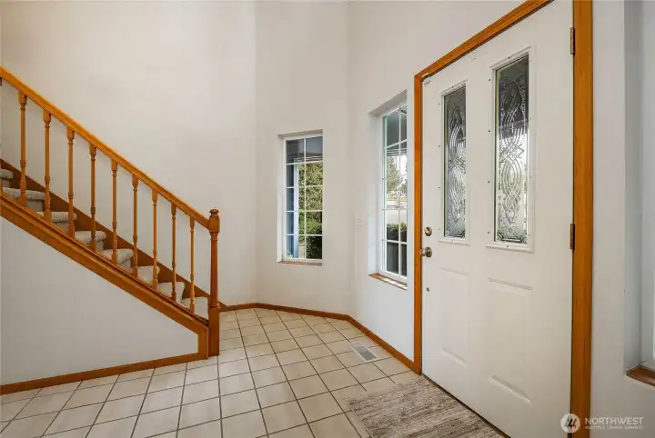 Stairway to 4 upstairs Bedrooms