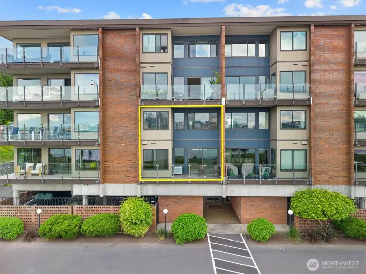 Two-story Unit #S-103 is outlined in yellow in this photo.