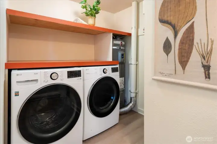 Main Residence | Dedicated laundry and utility area conveniently located on one level. Main Residence | Dedicated laundry and utility area conveniently located on one level.