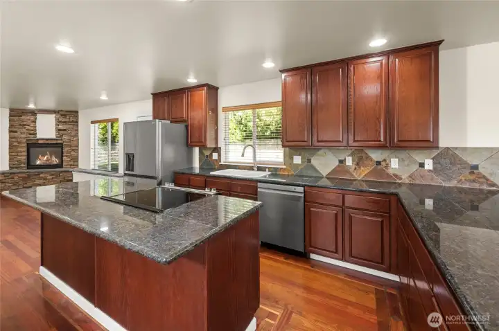 Another view of the kitchen.