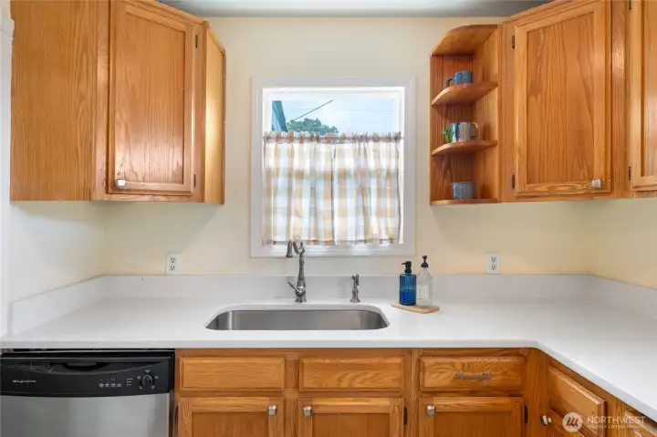 Kitchen with Quartz Countertops