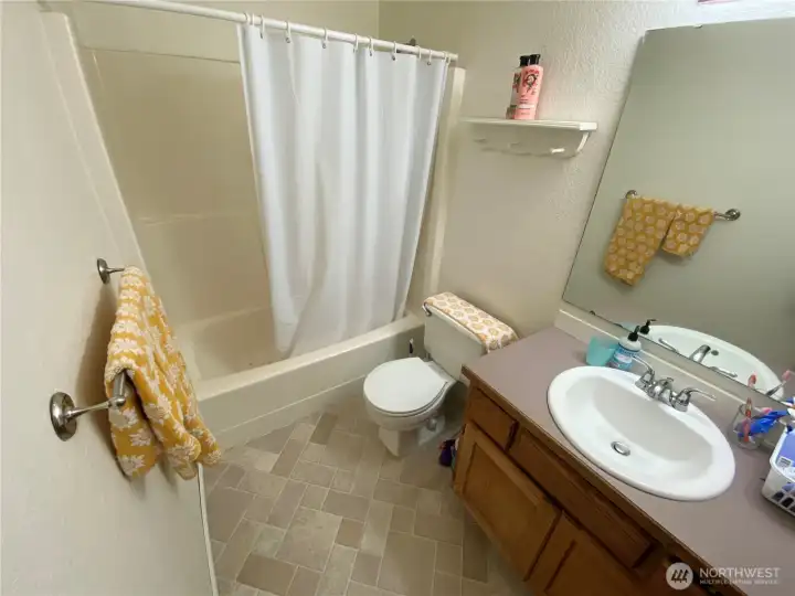 Hallway Full Bathroom Hallway Full Bathroom