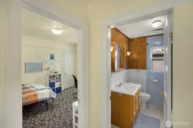 main level full bathroom