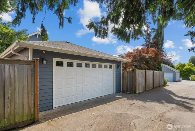 2-car garage