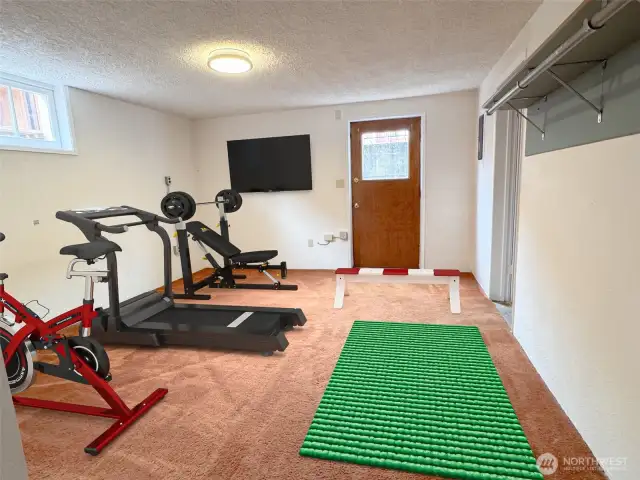 Downstairs bonus room could be a bedroom, office, or any room you need.  With it's own entrance, the basement could be an ADU, or in-law suite.