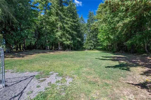 4.78 acres set up with 9 fully fenced yards. One of which is currently a Sniffspot location people can rent to bring their dogs.
