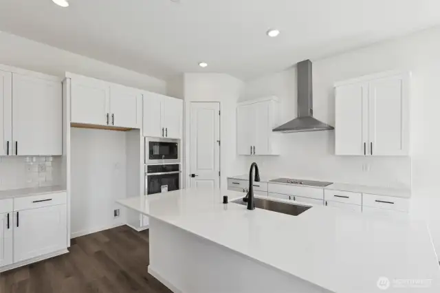 Photo from same floor plan - finishes may vary