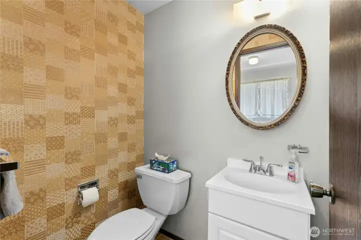 1/2 bath