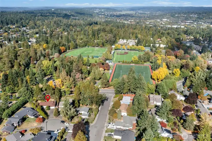 Wonderful community, house is across the street from Grass Lawn Park