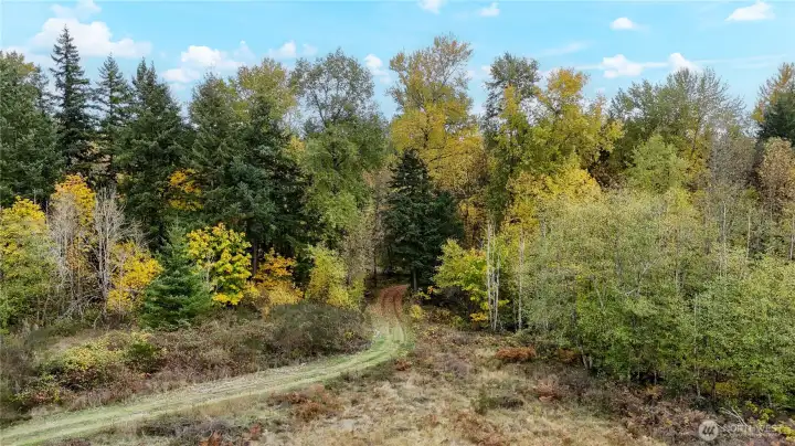 Bring your plans and make this your own special retreat!