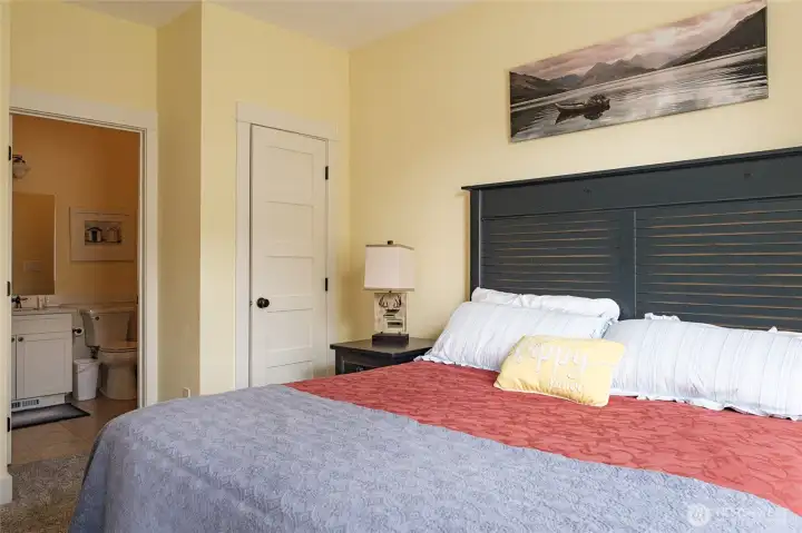 Ensuite for master bedroom