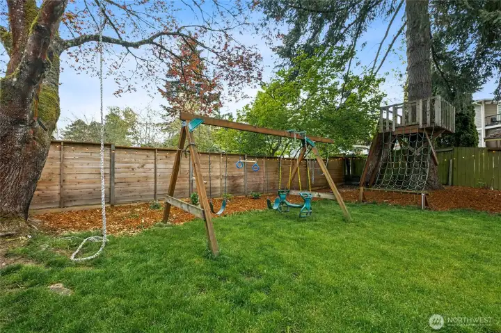 All play equipment stays with the home. Ready for new memories!