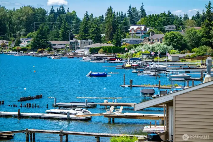 Enjoy Lakeside Living Enjoy Lakeside Living