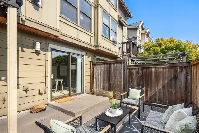 Beautiful, fully fenced, south-facing backyard