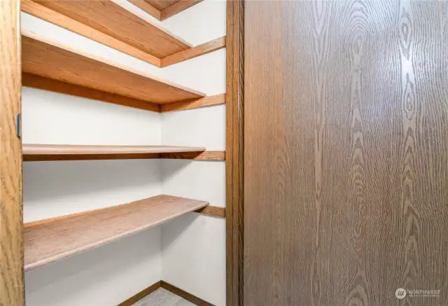 2nd floor full bathroom linen closet.