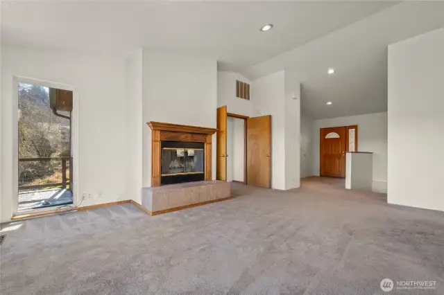 Living Room w/Fireplace