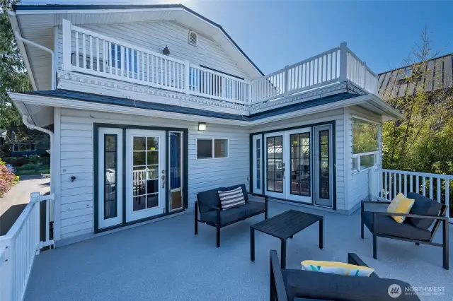 Main floor deck, accessed from the kitchen or the sunroom