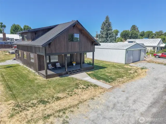 110 Morrow- 4 bed 3 bath and shop!