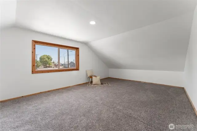 Extra large upstairs bedroom 1