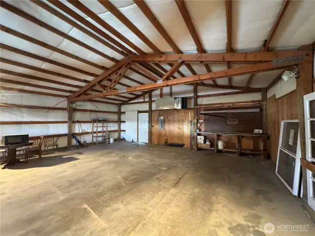 Insulated garage/shop